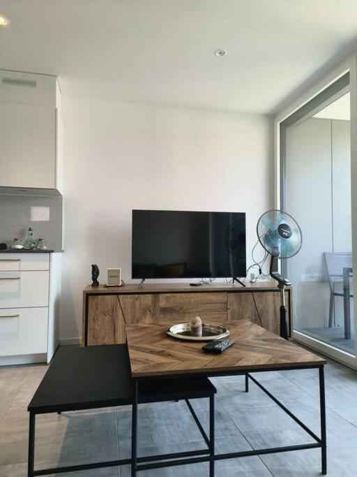 Design Apartment Melano Lake Exterior photo